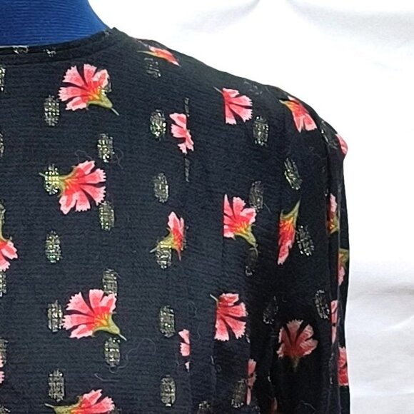 Loft Black Floral Knit Long Sleeve Blouse SP Petite With Sparkles - Picture 13 of 13